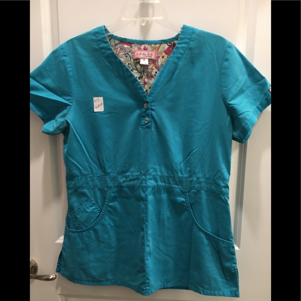 Koi scrub set